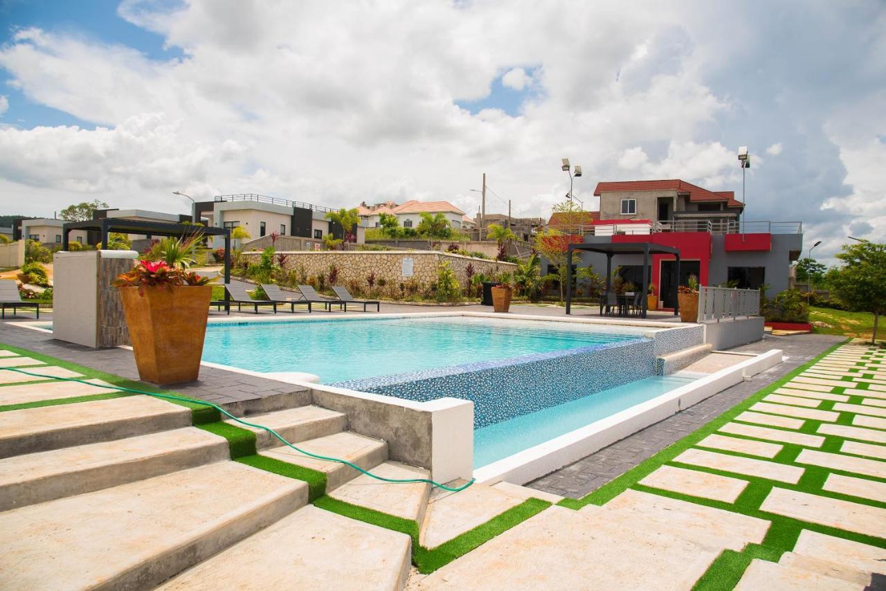 Hey Villa Ocho Rios